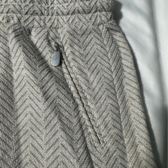 Kenar Cotton Skirt Chevron Pattern Zip Pockets Elastic Waist Size Medium NWT - Picture 2 of 10